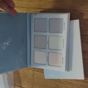 Anastasia Beverly Hills Moonchild Highlighter Palette